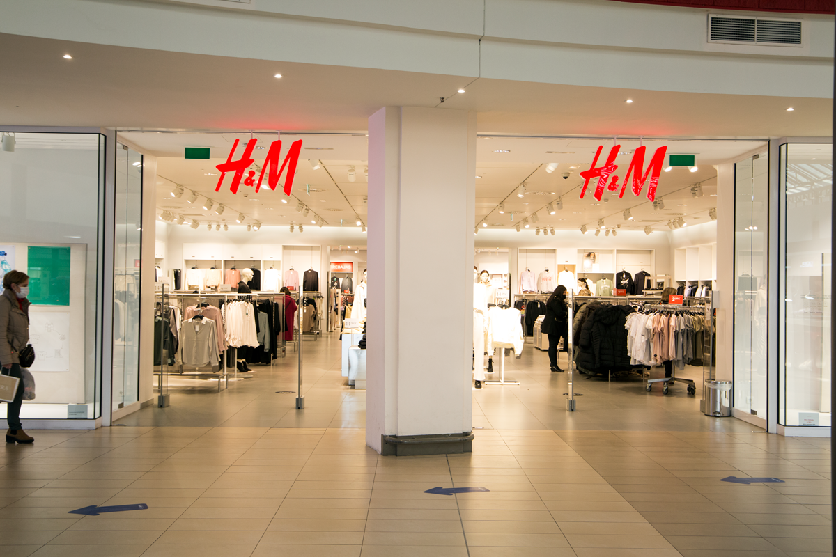 H&M